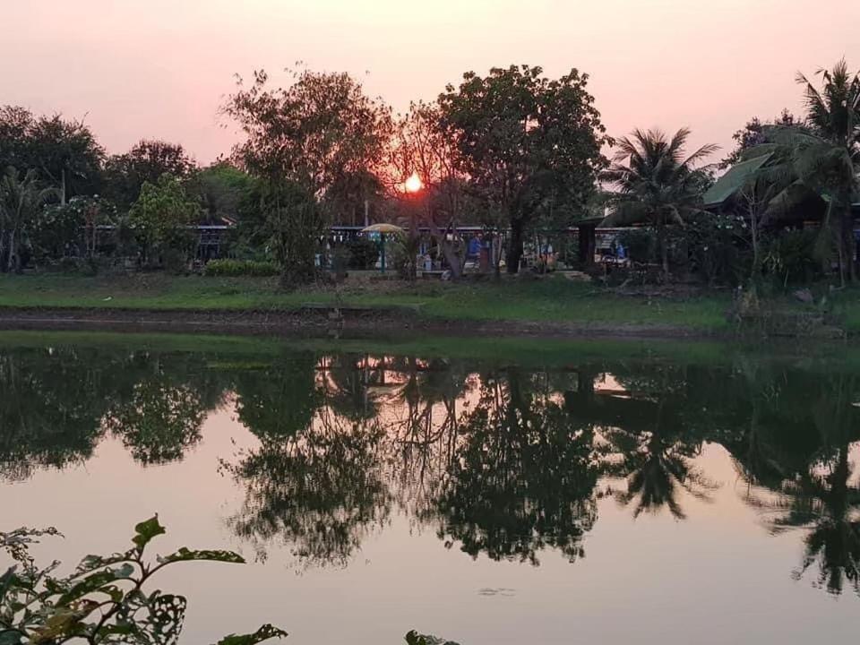 Baan Suan San Rak บ้านสวนแสนรัก Buriram Kültér fotó
